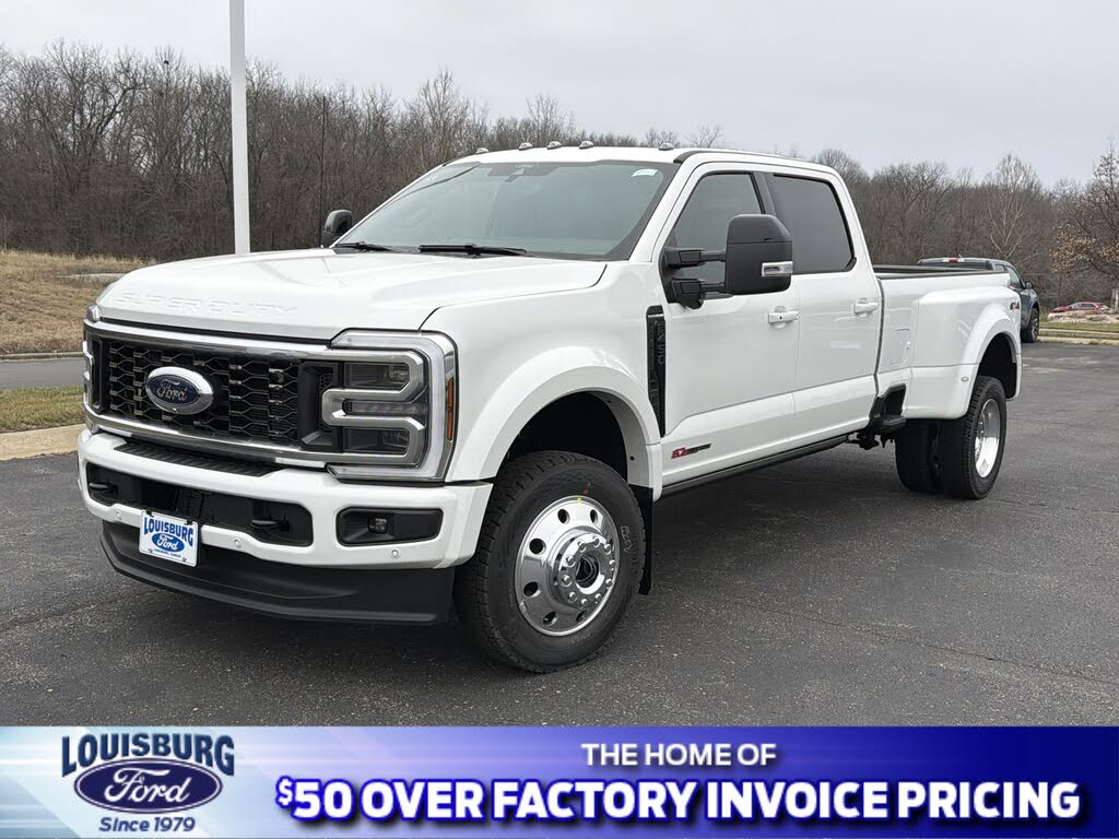 2026 Ford F-450 Super Duty Platinum Crew Cab LB DRW 4WD