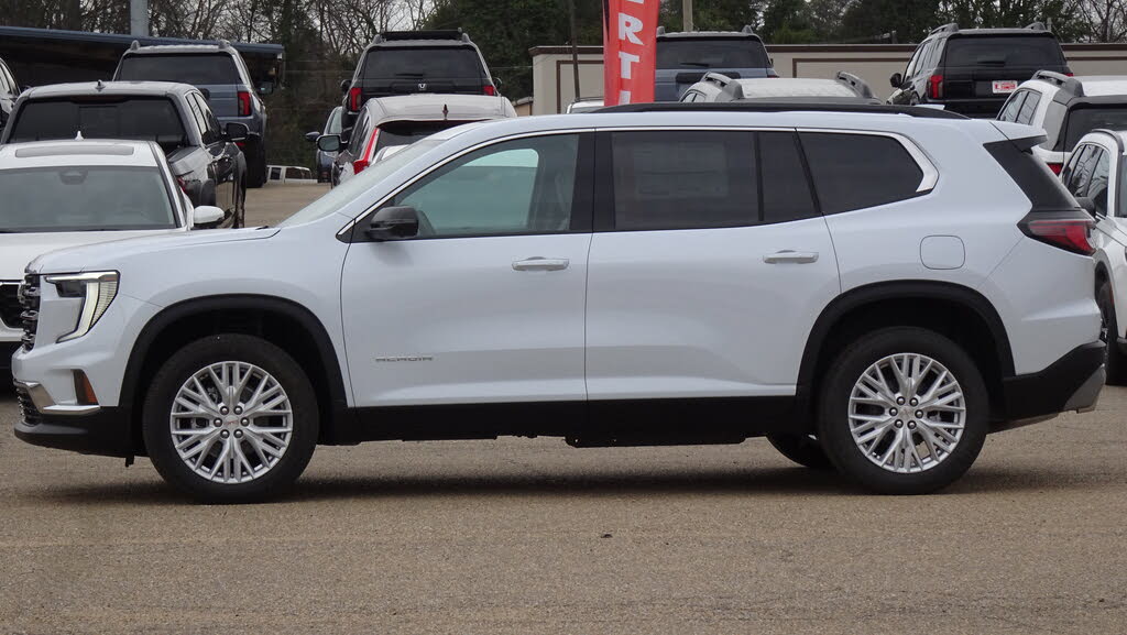 2026 GMC Acadia Elevation FWD