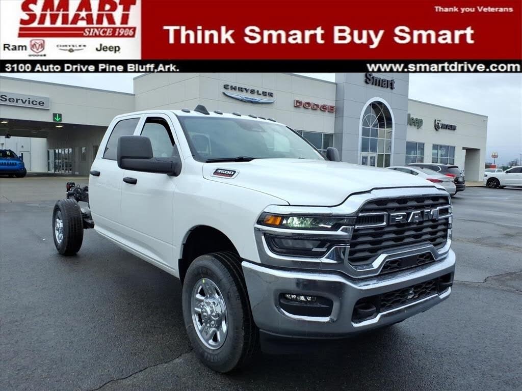 2026 RAM 3500 Tradesman Crew Cab LB 4WD