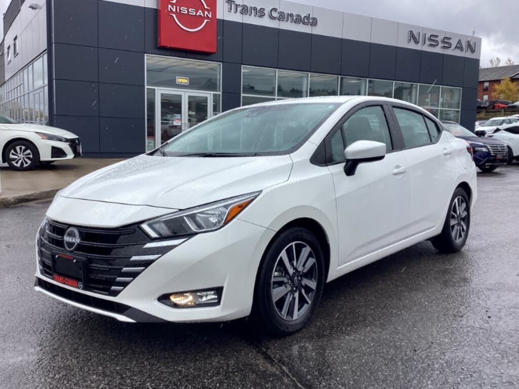 2024 Nissan Versa SV FWD