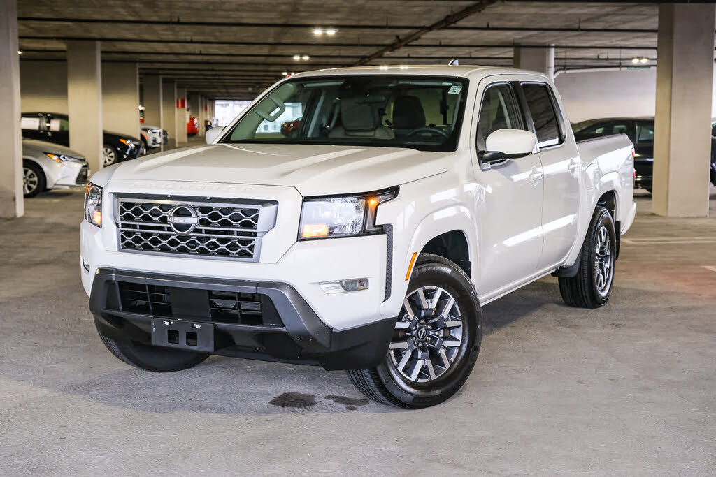 2023 Nissan Frontier SV Crew Cab RWD