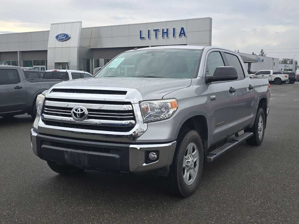 2017 Toyota Tundra SR5 CrewMax 5.7L 4WD
