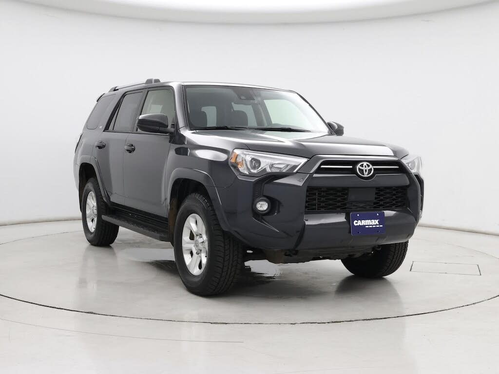 2024 Toyota 4Runner SR5 4WD