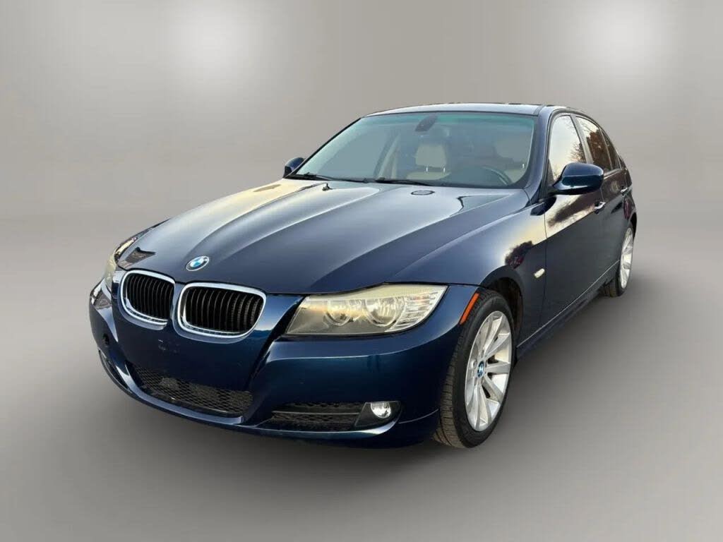 2011 BMW 3 Series 328i Sedan RWD