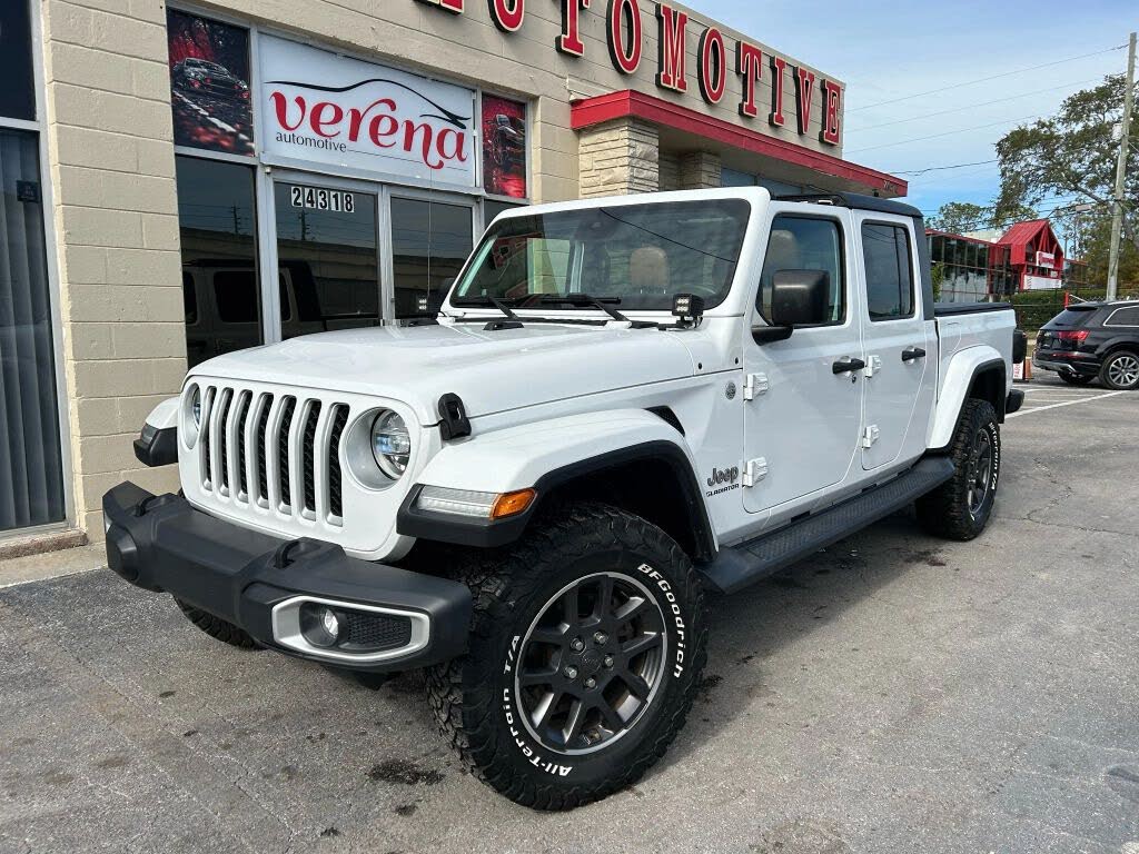 2020 Jeep Gladiator Overland Crew Cab 4WD