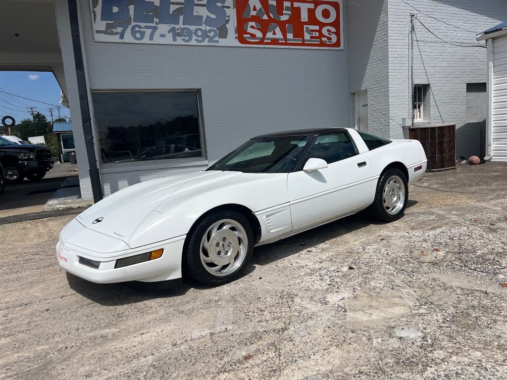 1996 Chevrolet Corvette Coupe RWD