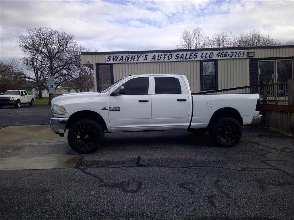 2013 RAM 2500 Tradesman Crew Cab 4WD