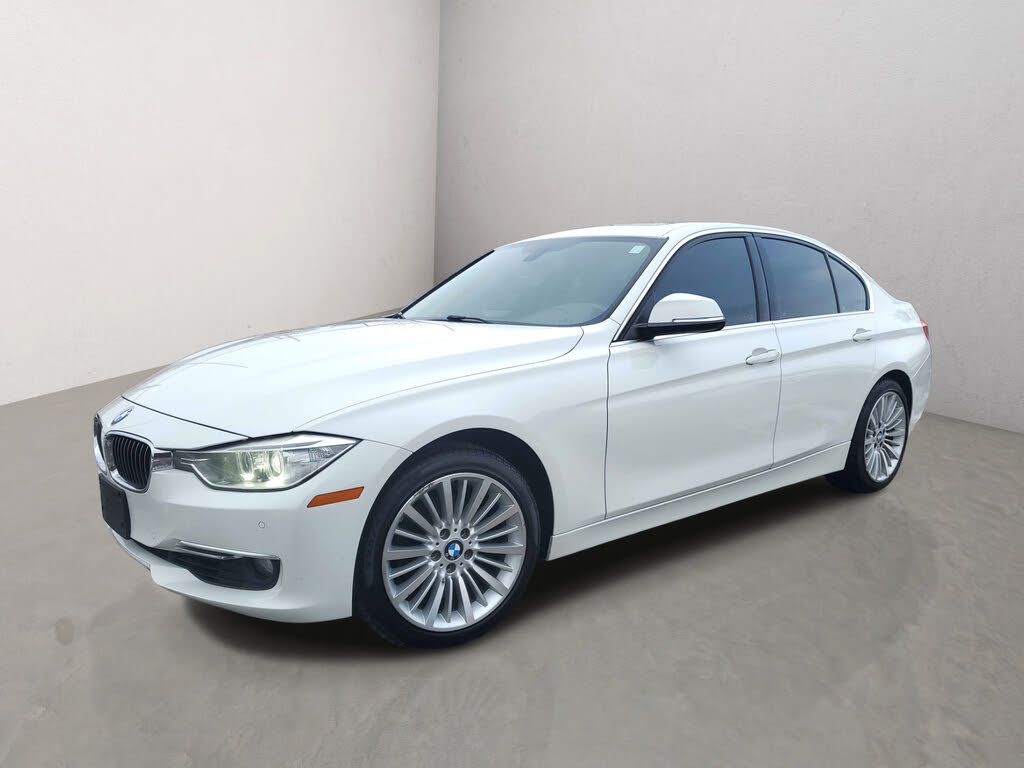 BMW 3 Series 328i xDrive Sedan AWD 2014