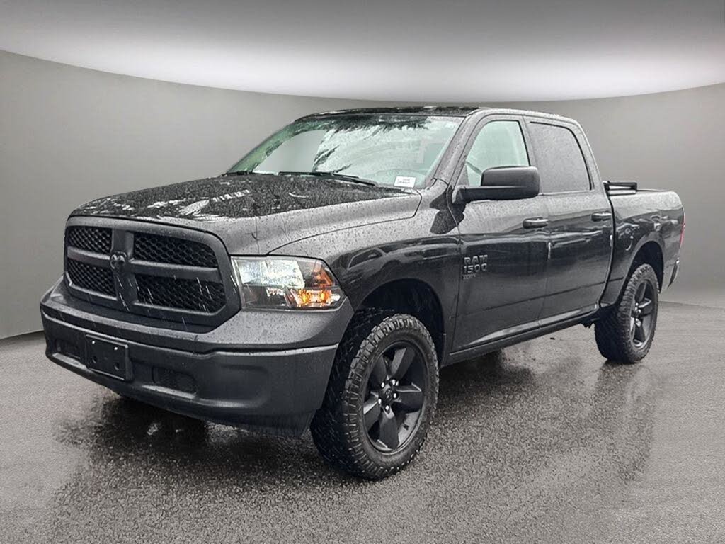 2023 RAM 1500 Classic Tradesman Crew Cab 4WD