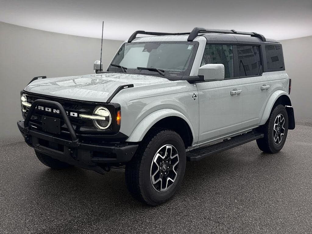Ford Bronco Outer Banks 4-Door 4WD 2024