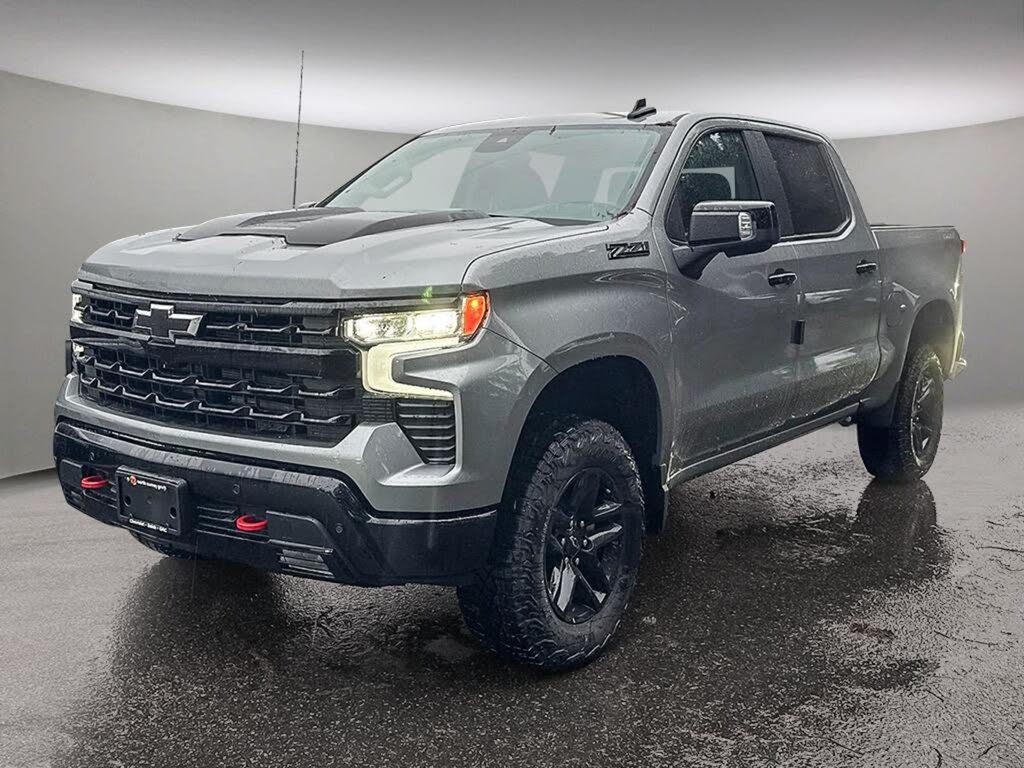 2026 Chevrolet Silverado 1500 LT Trail Boss Crew Cab 4WD