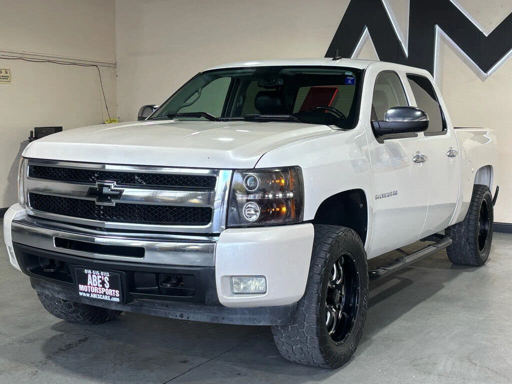 2011 Chevrolet Silverado 1500 LT Crew Cab 4WD