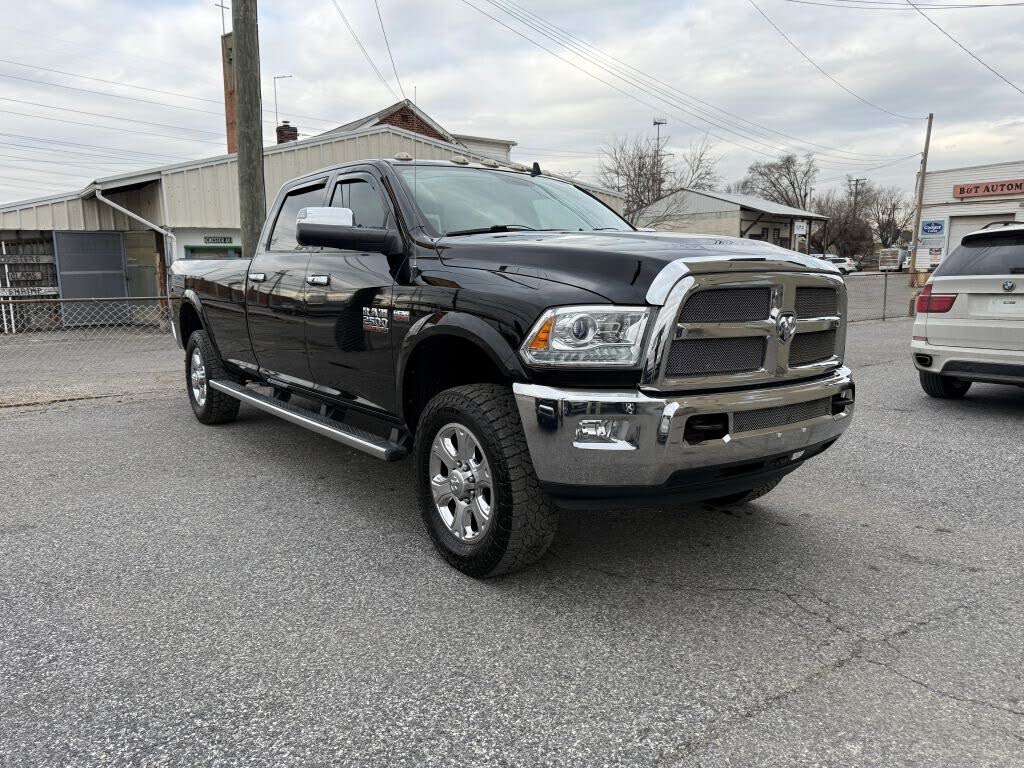 2014 RAM 2500 Laramie Crew Cab LB 4WD