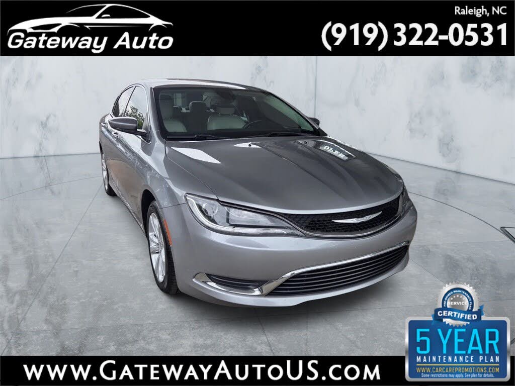 2017 Chrysler 200 Limited Platinum Sedan FWD