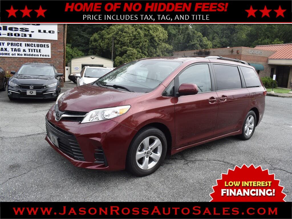 2018 Toyota Sienna LE 8-Passenger FWD