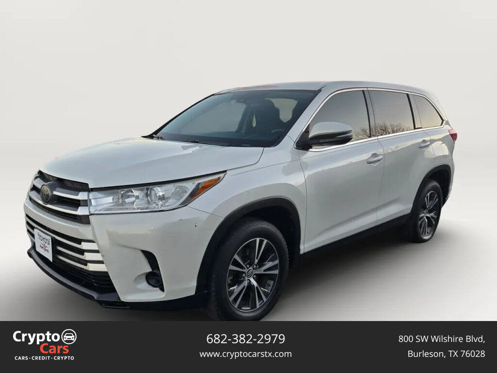 2019 Toyota Highlander LE FWD