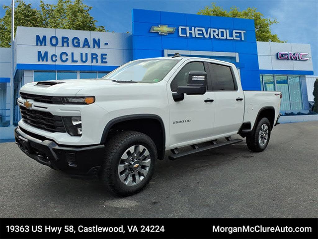 2026 Chevrolet Silverado 2500HD Custom Crew Cab 4WD