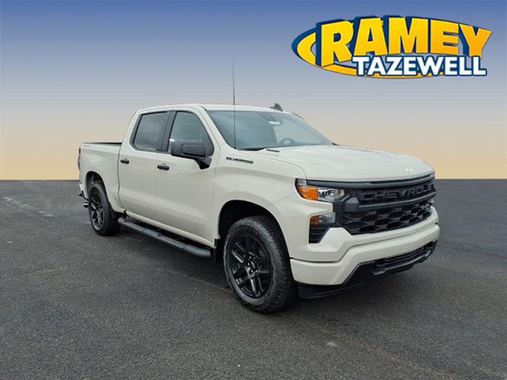 2026 Chevrolet Silverado 1500 Custom Crew Cab 4WD