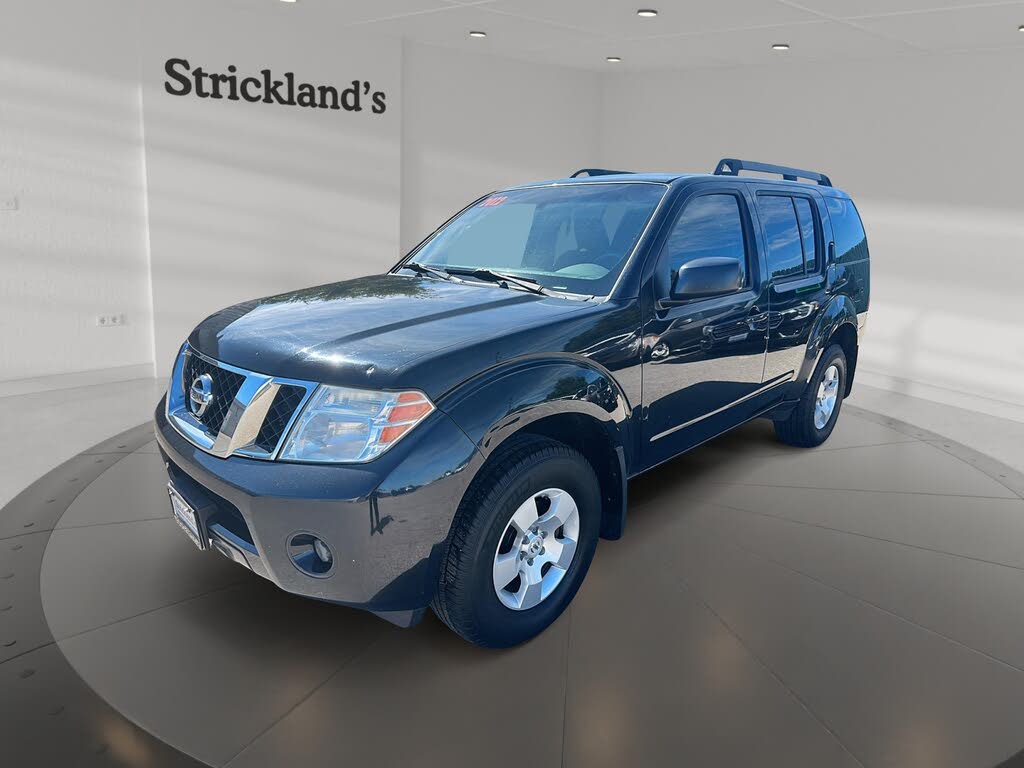 Nissan Pathfinder LE 4WD 2012