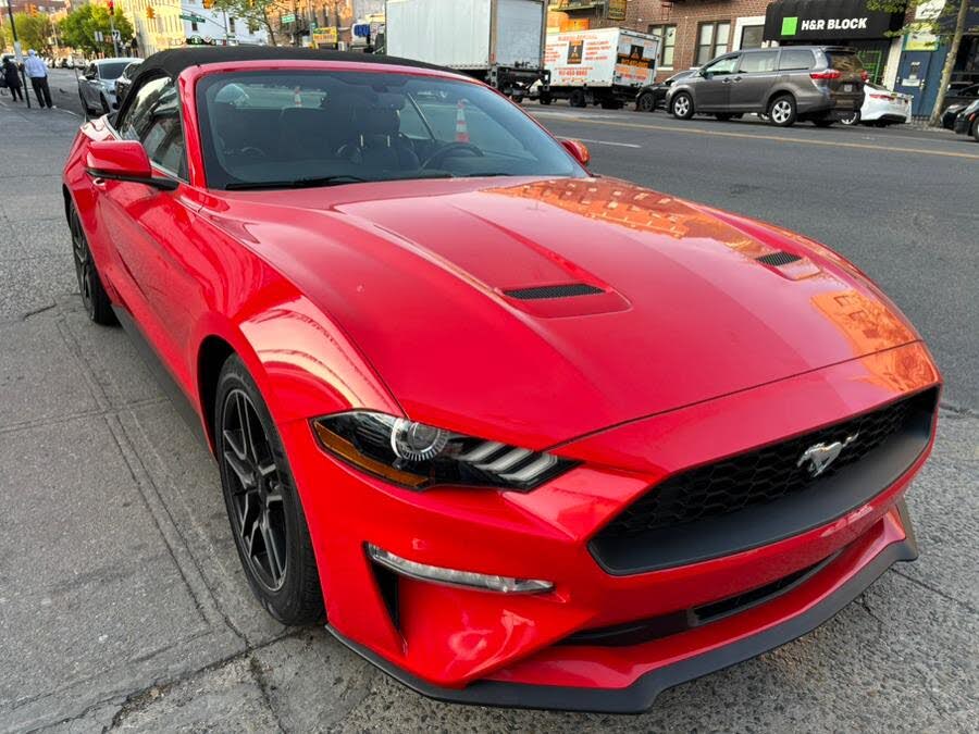 2018 Ford Mustang EcoBoost Premium Convertible RWD