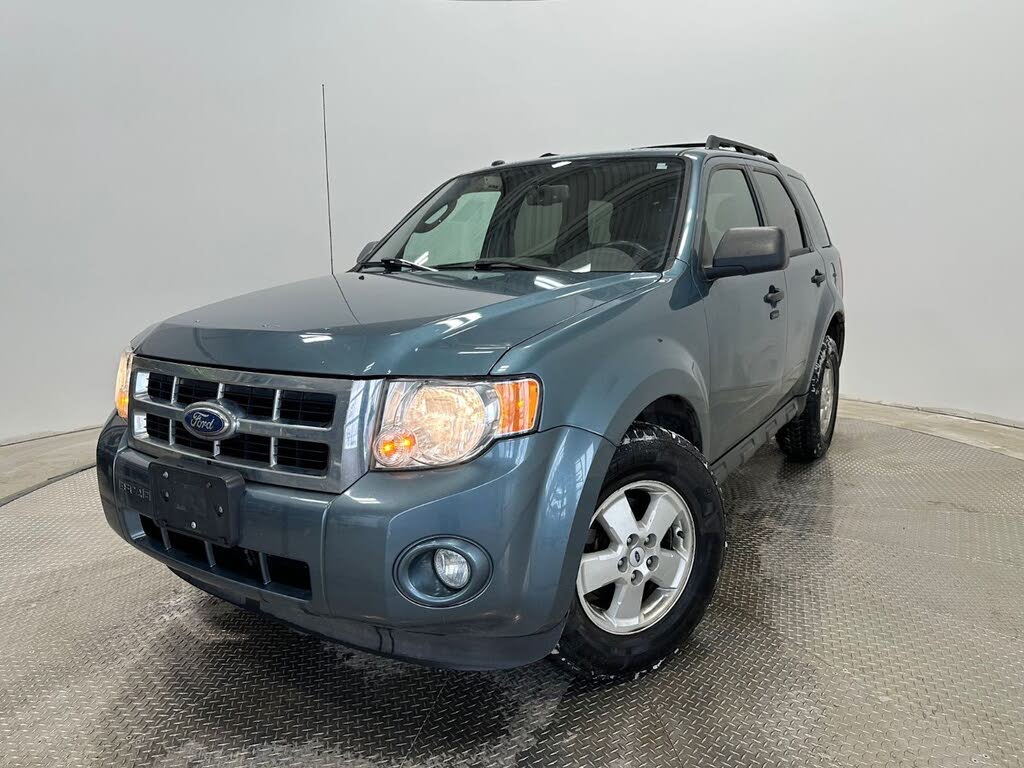 Ford Escape XLT FWD 2012