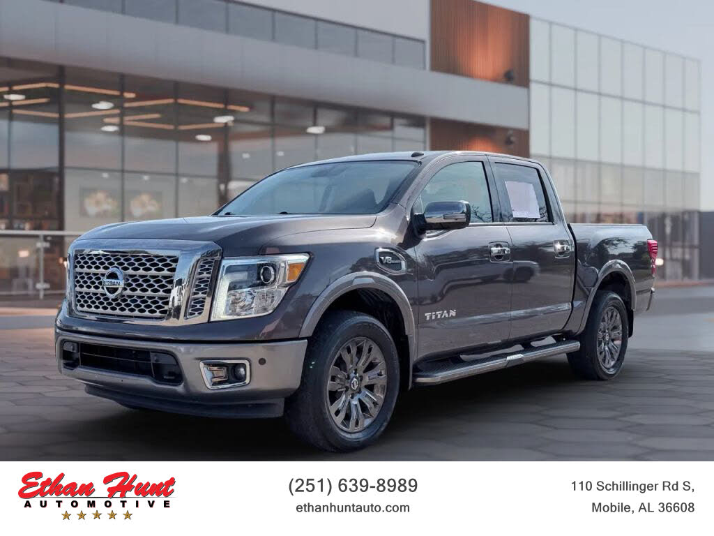 2017 Nissan Titan Platinum Reserve Crew Cab 4WD