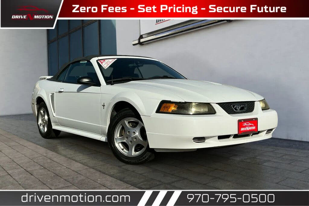 2003 Ford Mustang Premium Convertible RWD