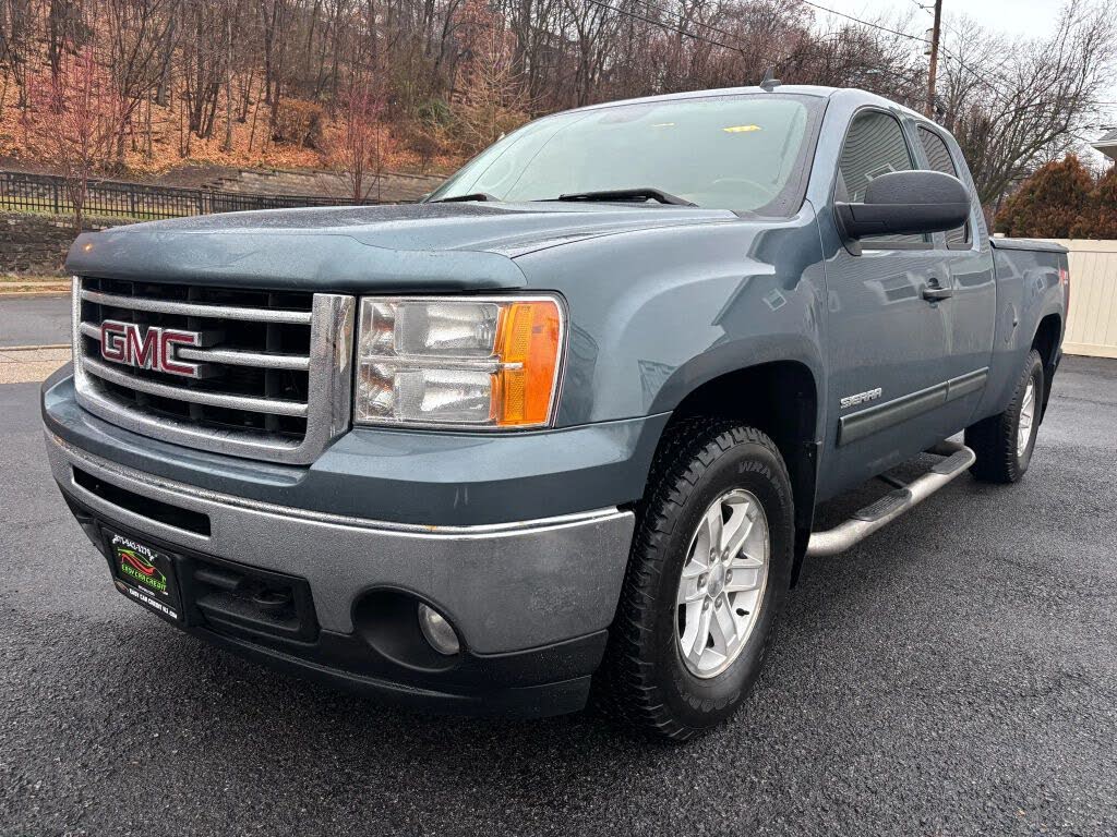 2012 GMC Sierra 1500 SLE Ext. Cab 4WD