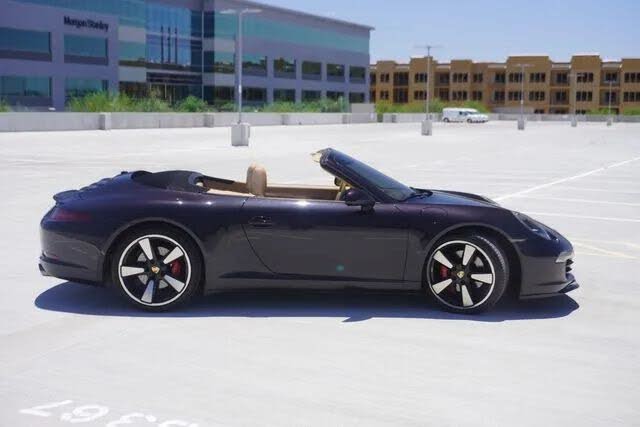 2013 Porsche 911 Carrera S Cabriolet RWD
