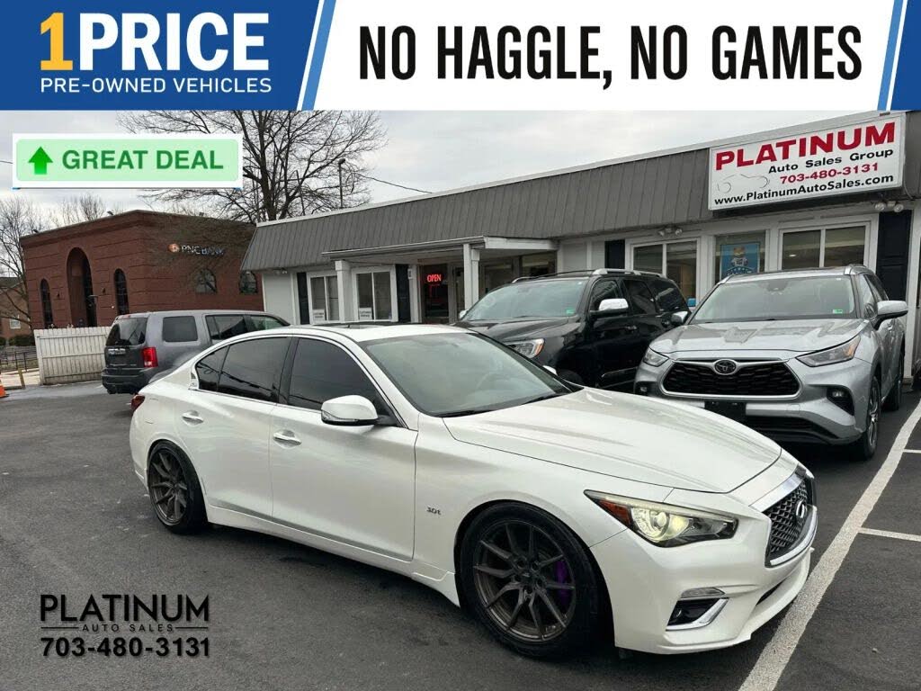 2018 INFINITI Q50 3.0t Luxe RWD