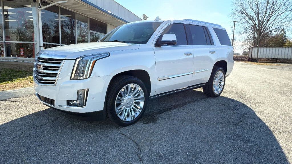 2019 Cadillac Escalade Platinum 4WD