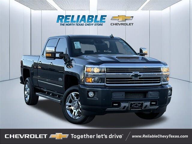 2017 Chevrolet Silverado 2500HD High Country Crew Cab 4WD