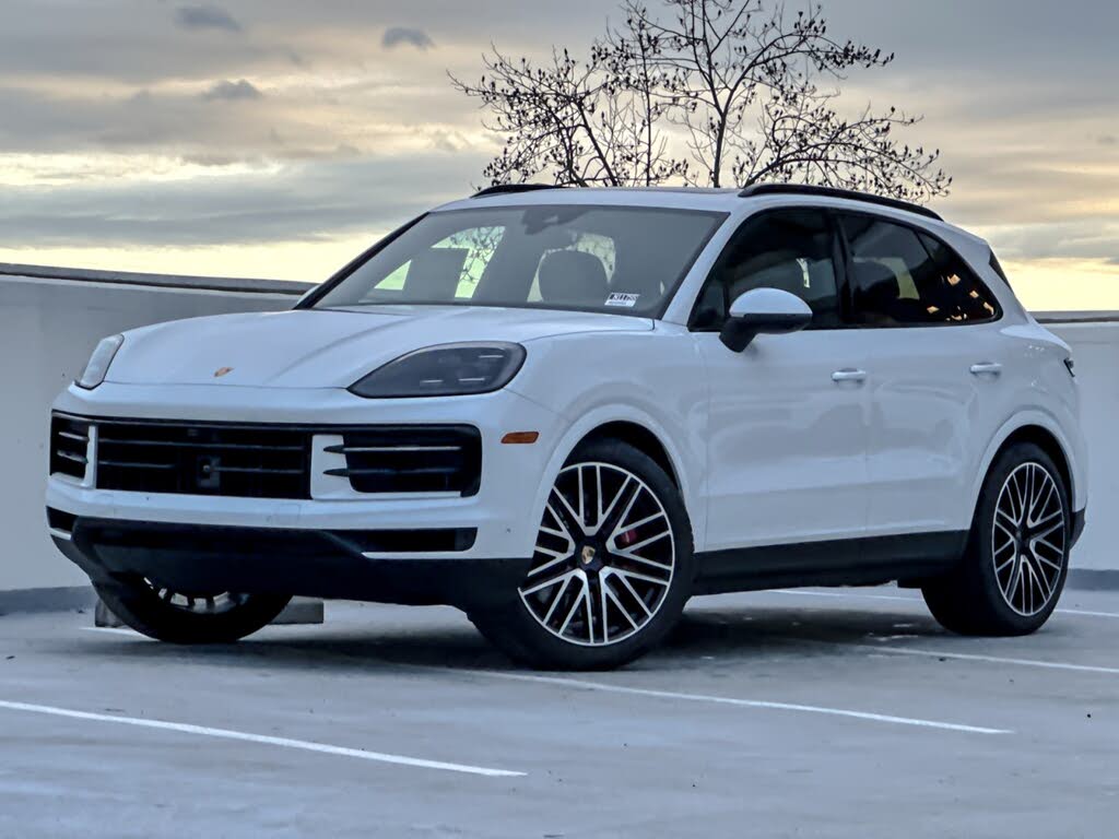 2026 Porsche Cayenne S AWD
