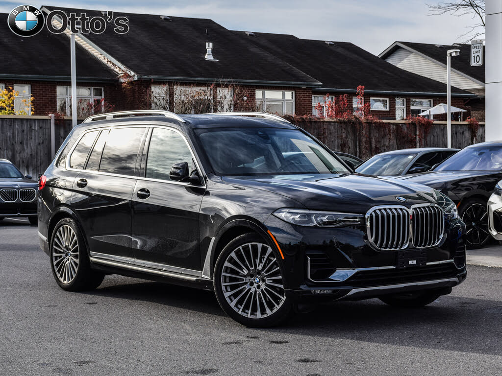 2022 BMW X7 xDrive40i AWD
