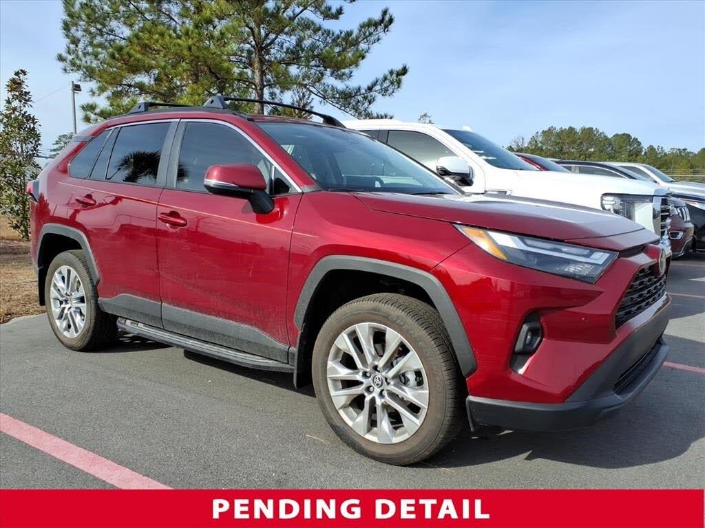 2025 Toyota RAV4 XLE Premium FWD
