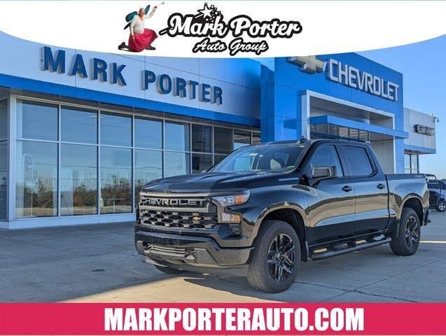 2026 Chevrolet Silverado 1500 Custom Crew Cab 4WD