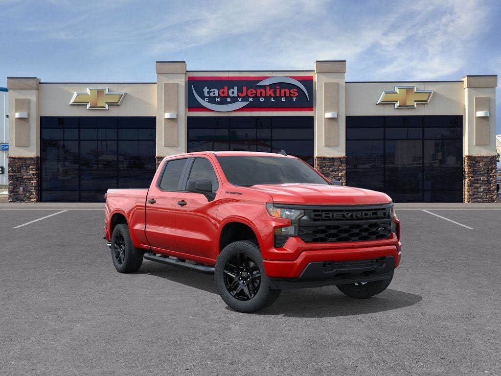 2026 Chevrolet Silverado 1500 Custom Crew Cab 4WD