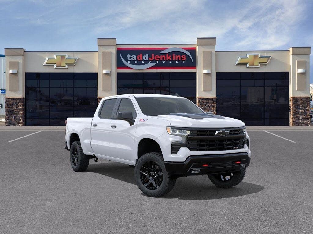 2026 Chevrolet Silverado 1500 LT Trail Boss Crew Cab 4WD