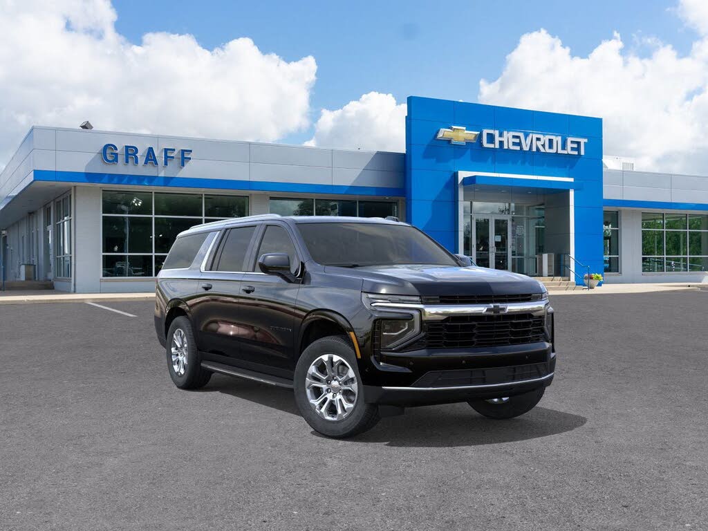 2026 Chevrolet Suburban LS 4WD