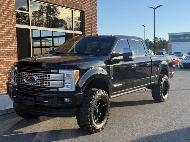 2017 Ford F-250 Super Duty Platinum Crew Cab 4WD