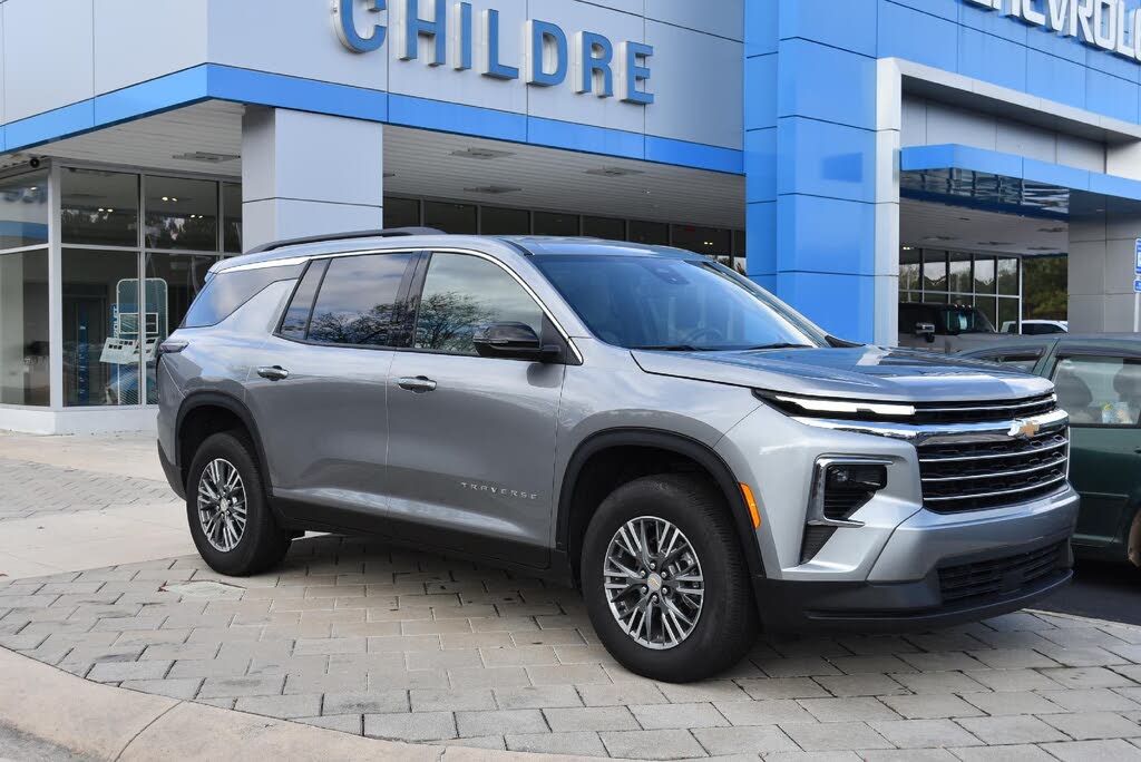 2025 Chevrolet Traverse LT FWD