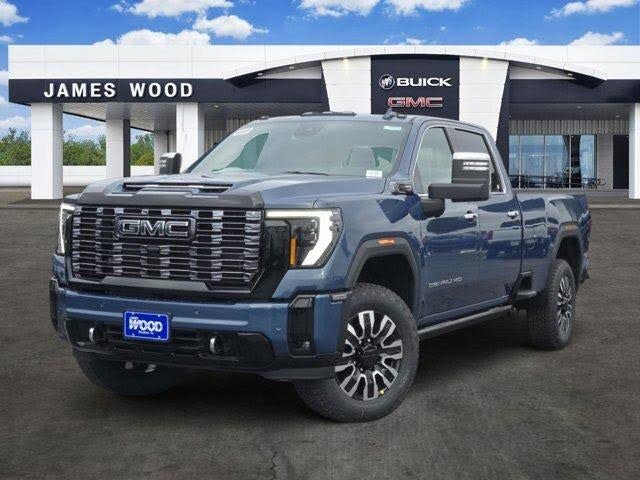 2026 GMC Sierra 3500HD Denali Ultimate Crew Cab 4WD
