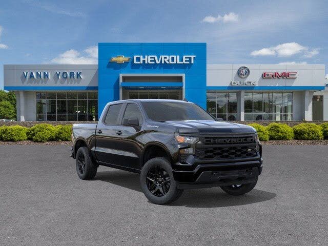 2025 Chevrolet Silverado 1500 Custom Crew Cab 4WD