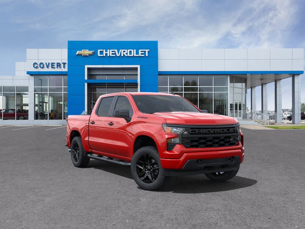 2025 Chevrolet Silverado 1500 Custom Crew Cab RWD