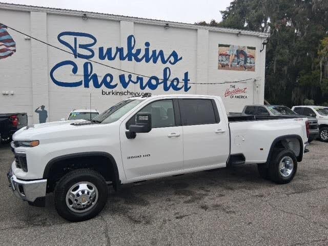 2026 Chevrolet Silverado 3500HD LT Crew Cab 4WD