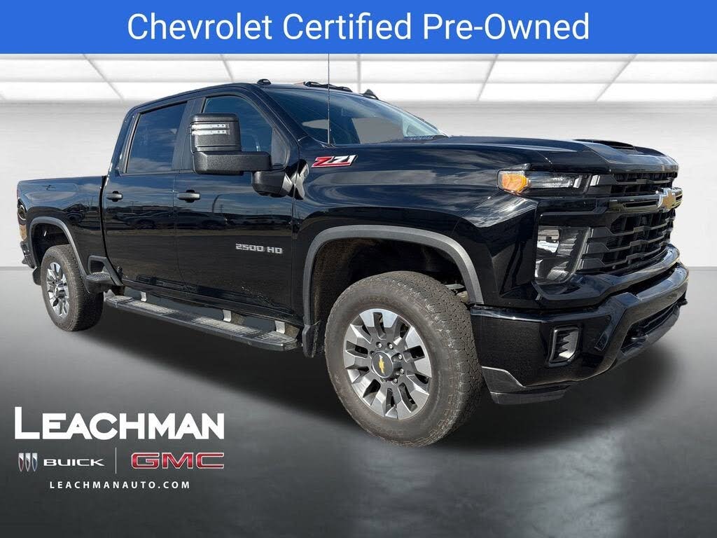 2024 Chevrolet Silverado 2500HD Custom Crew Cab 4WD