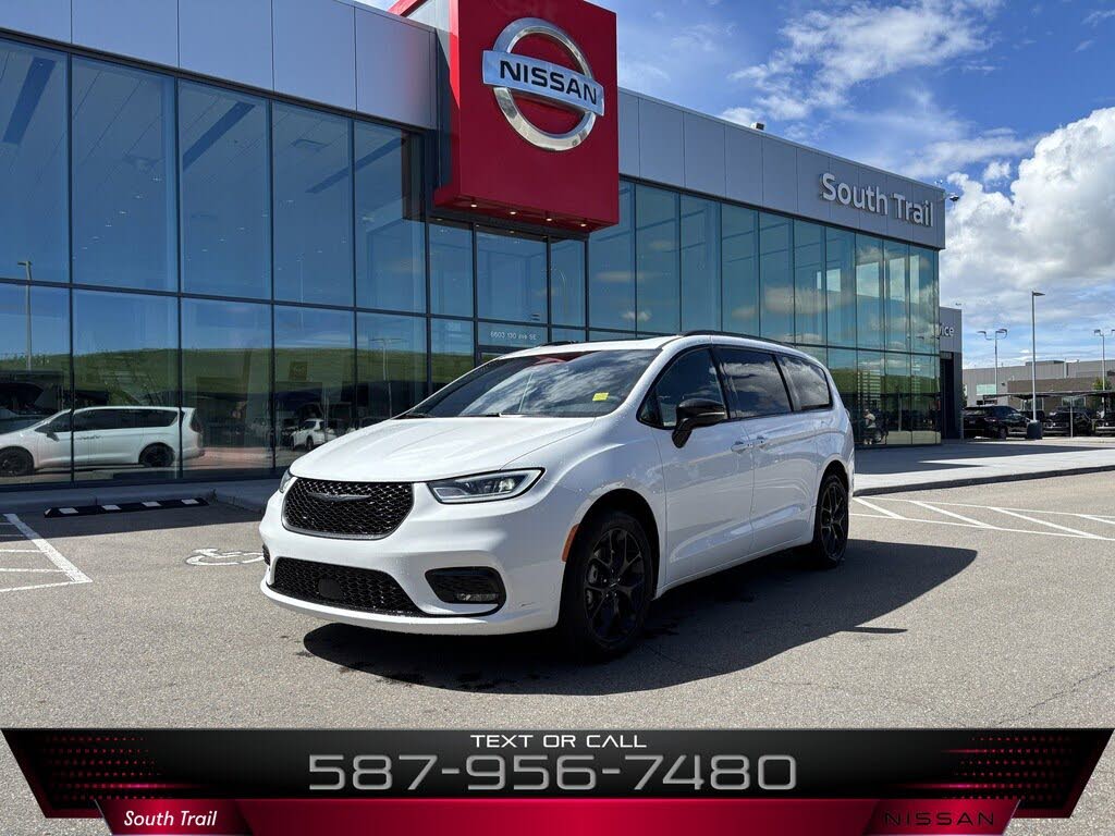 Chrysler Pacifica Touring L AWD 2024