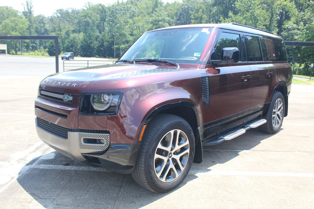 2024 Land Rover Defender 130 P400 X-Dynamic SE AWD