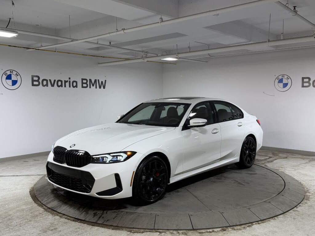 BMW 3 Series 330i xDrive 2025