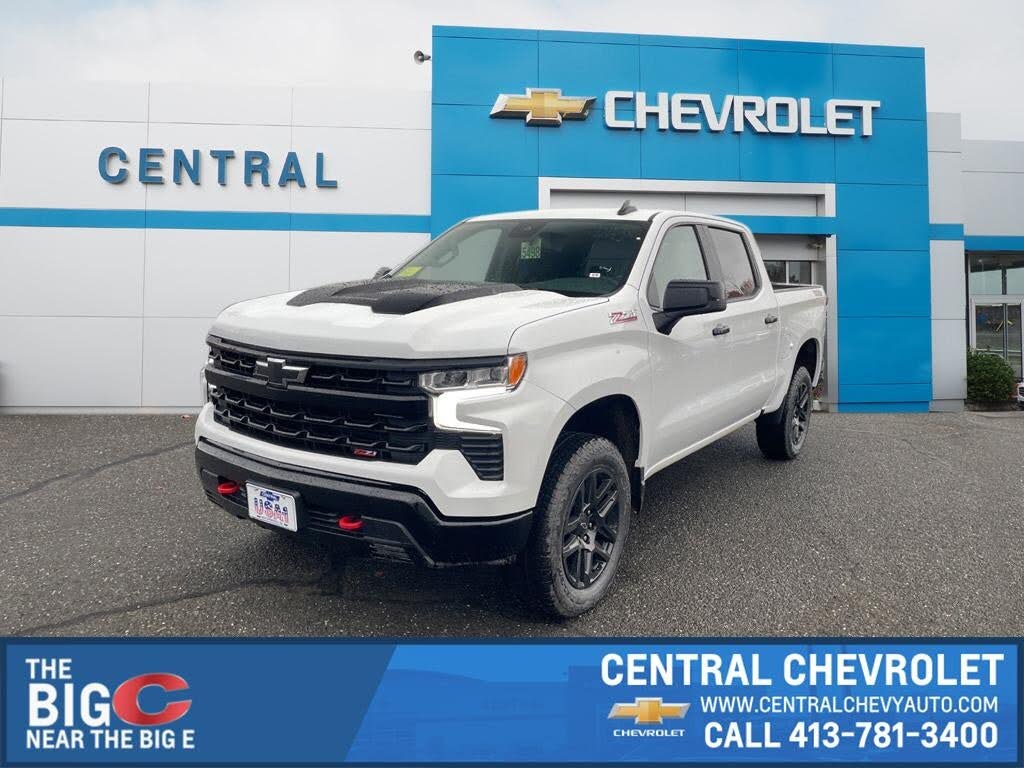 2026 Chevrolet Silverado 1500 LT Trail Boss Crew Cab 4WD